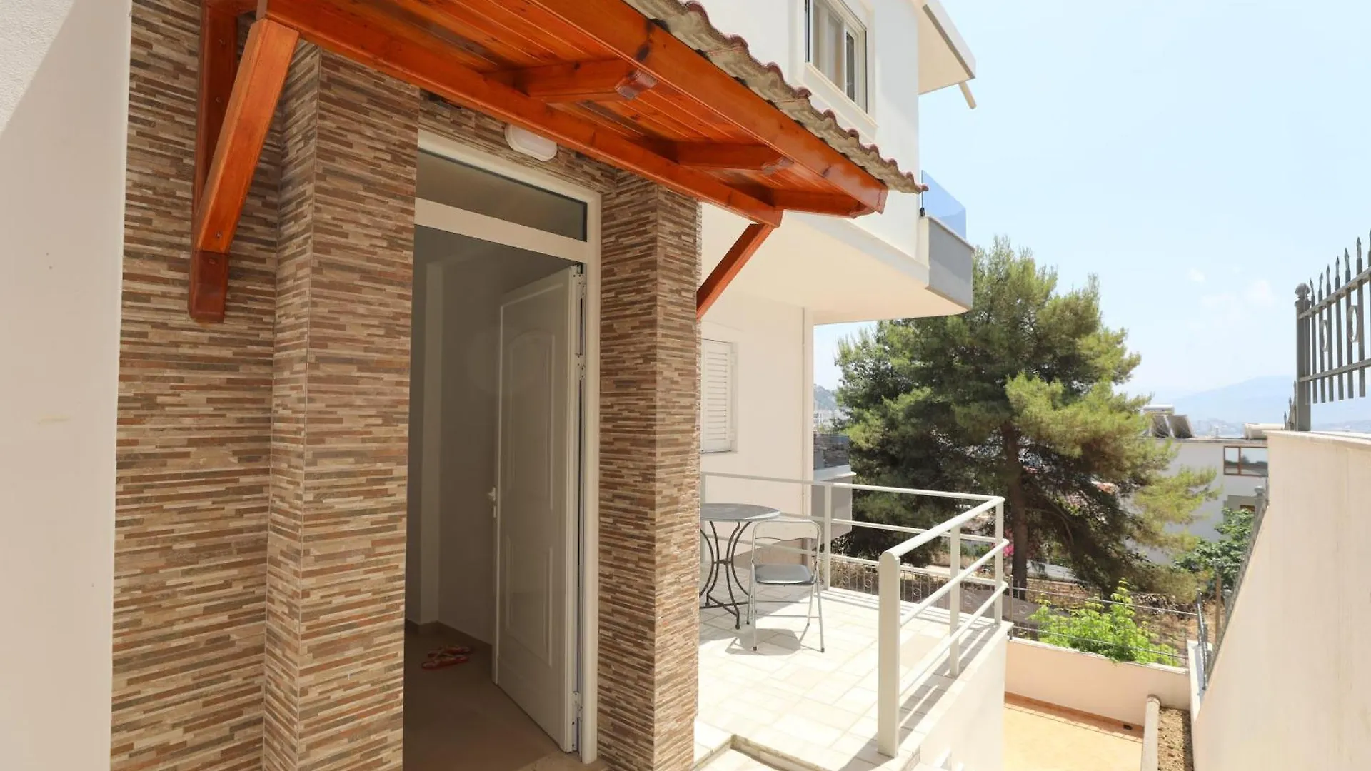 아파트 Villa Aliko Sarandë